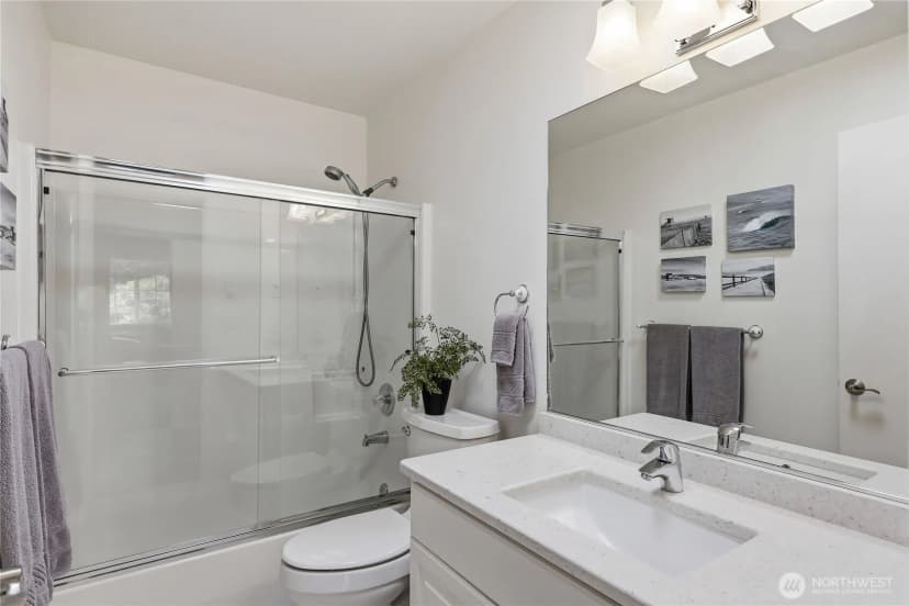 Property photo for 15153 Sunrise Drive Ne, Bainbridge Island photo 31