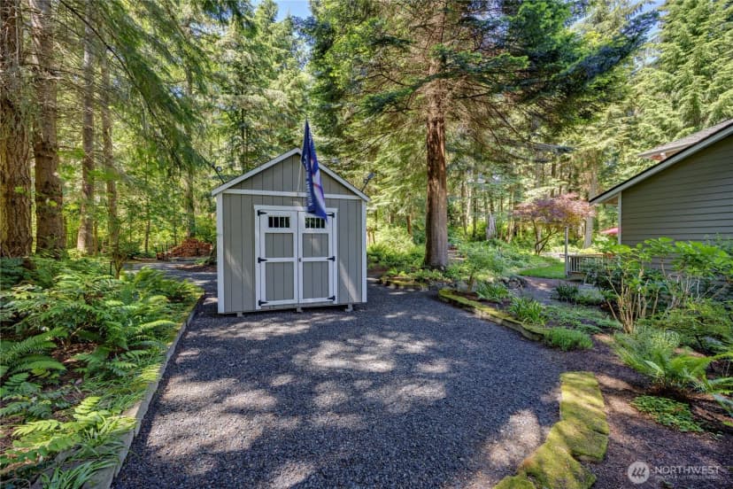 Property photo for 15153 Sunrise Drive Ne, Bainbridge Island photo 40