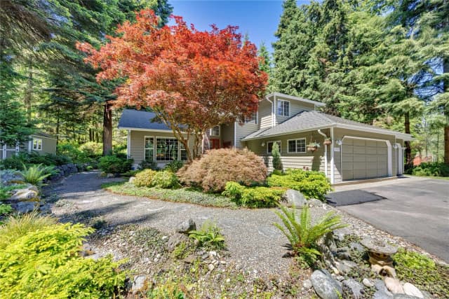 Property photo for 15153 Sunrise Drive Ne, Bainbridge Island photo 2