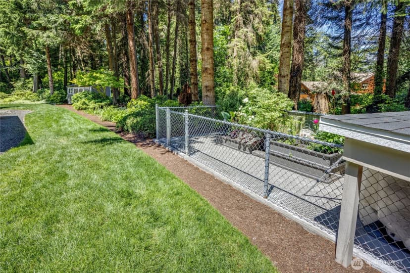 Property photo for 15153 Sunrise Drive Ne, Bainbridge Island photo 34