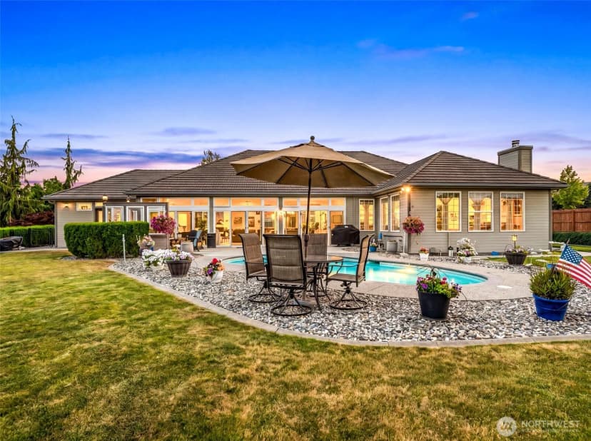 Property photo for 2286 Grand Avenue, East Wenatchee photo 31