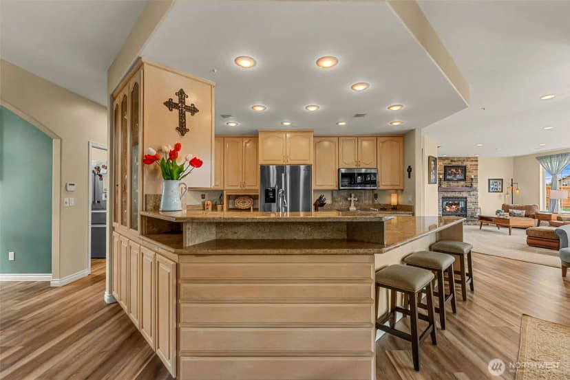 Property photo for 2286 Grand Avenue, East Wenatchee photo 8