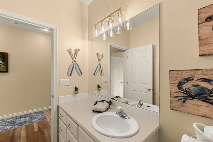 Property photo for 2286 Grand Avenue, East Wenatchee photo 28