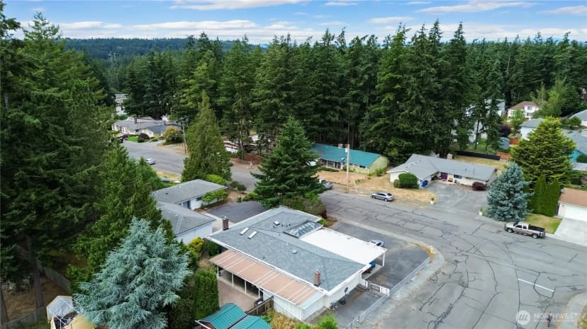 Property photo for 1781 Ne 11th Avenue, Oak Harbor photo 34