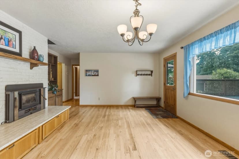 Property photo for 299 Cedar Lane, Longview photo 11