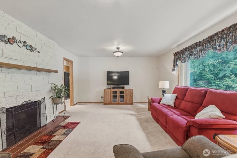Property photo for 299 Cedar Lane, Longview photo 14