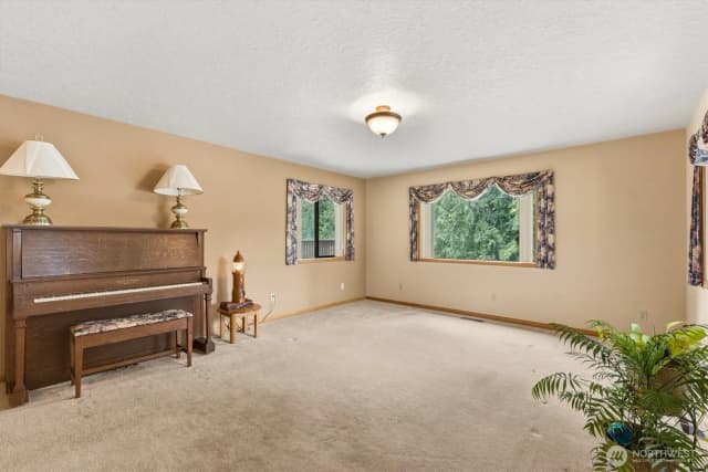 Property photo for 299 Cedar Lane, Longview photo 2