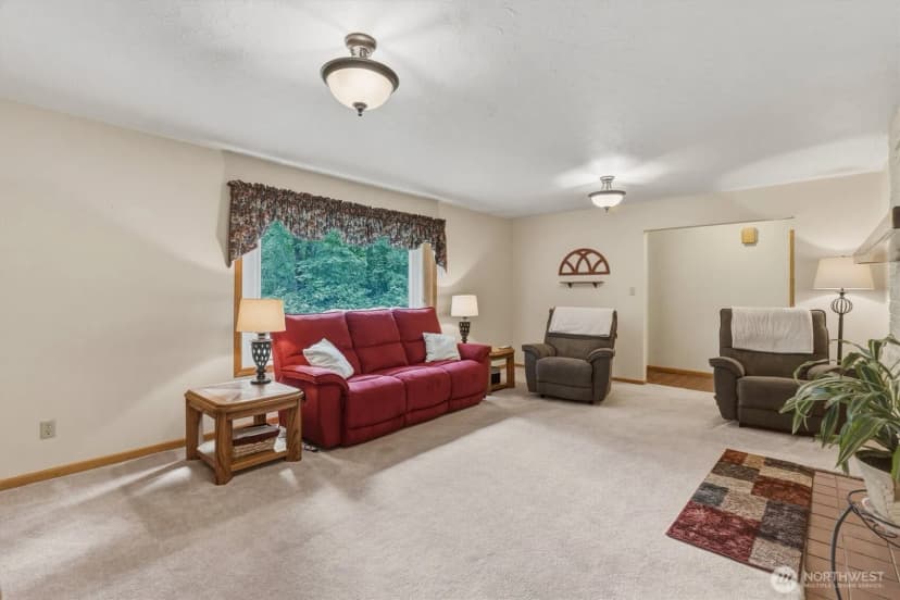 Property photo for 299 Cedar Lane, Longview photo 13