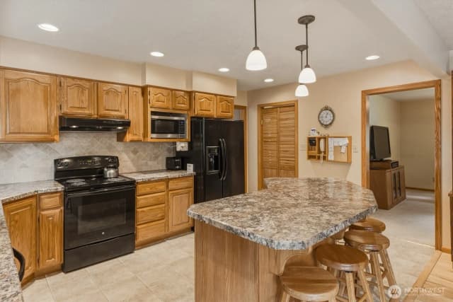Property photo for 299 Cedar Lane, Longview photo 5