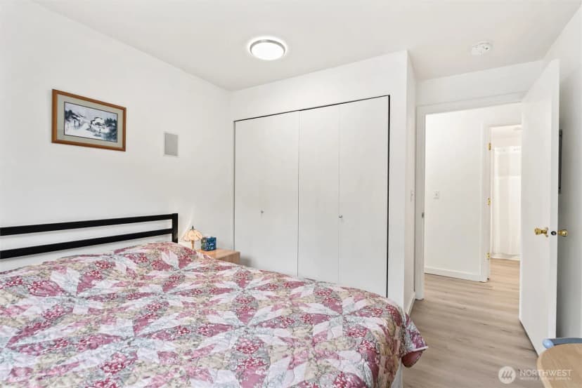 Property photo for 2805 Ne 125th Street #304, Seattle photo 18