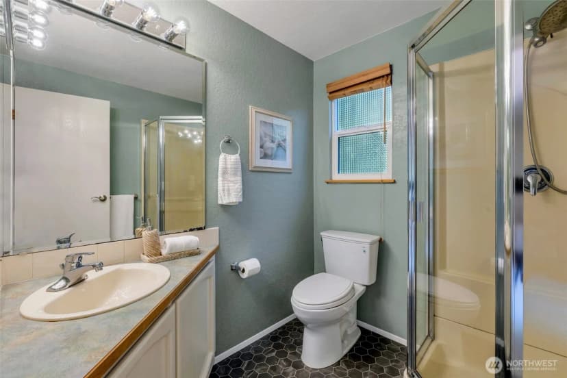 Property photo for 15727 154th Avenue Ne, Woodinville photo 13