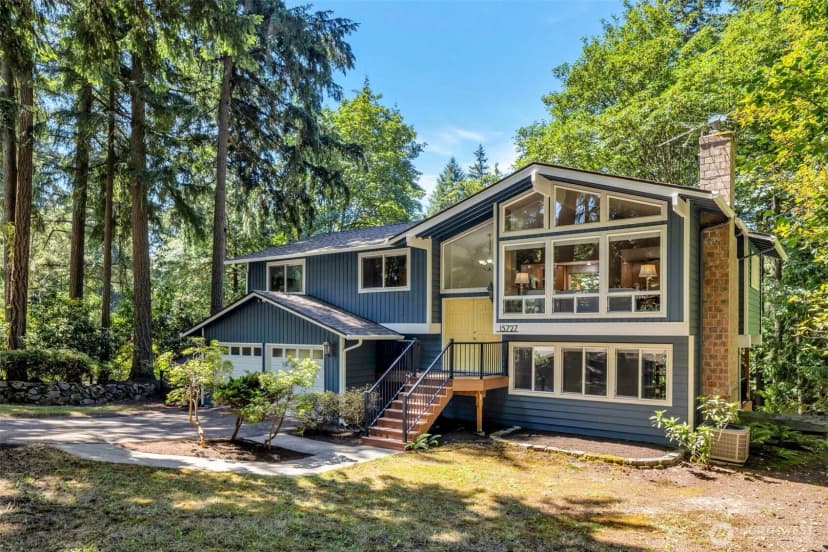 Property photo for 15727 154th Avenue Ne, Woodinville photo 2