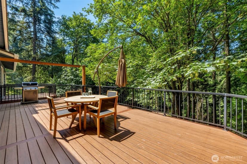 Property photo for 15727 154th Avenue Ne, Woodinville photo 8