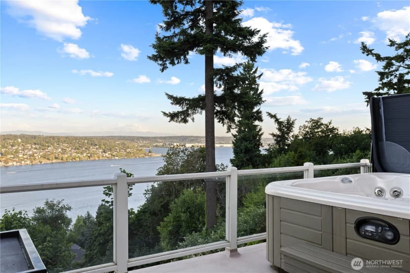 Property photo for 7712 89th Place Se, Mercer Island photo 26