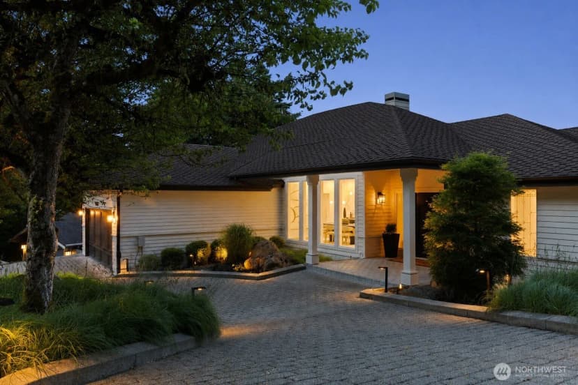 Property photo for 7712 89th Place Se, Mercer Island