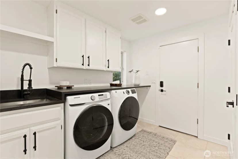 Property photo for 7712 89th Place Se, Mercer Island photo 36
