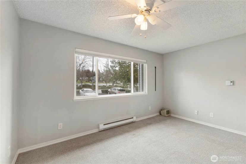 Property photo for 21925 7th Avenue S #101, Des Moines photo 9
