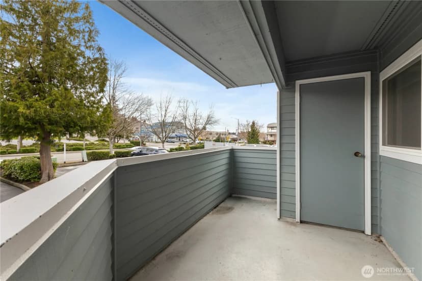 Property photo for 21925 7th Avenue S #101, Des Moines photo 15