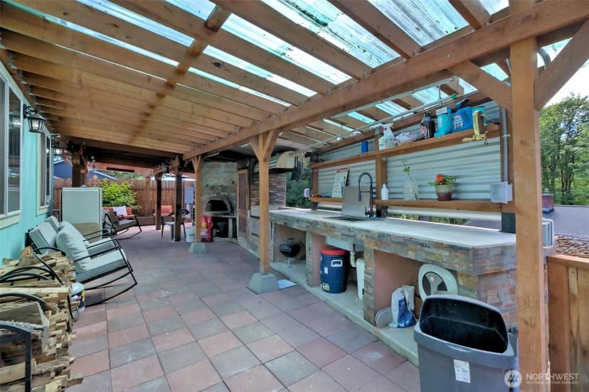 Property photo for 302 E Oak Street, Shelton photo 10
