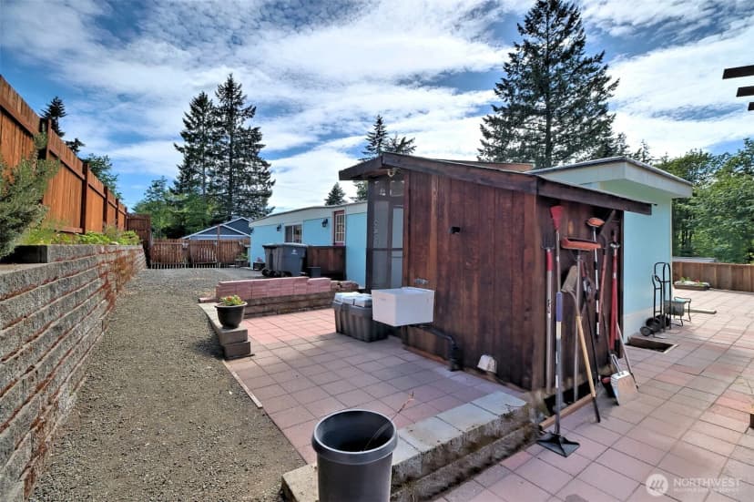Property photo for 302 E Oak Street, Shelton photo 31