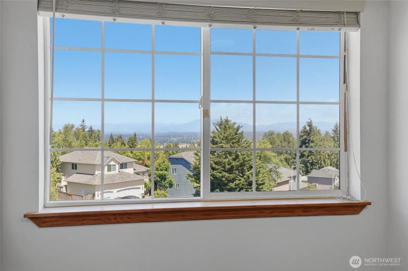 Property photo for 4714 118th Place Se, Everett photo 14