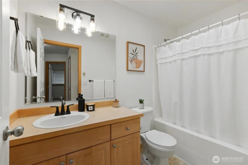 Property photo for 4714 118th Place Se, Everett photo 24