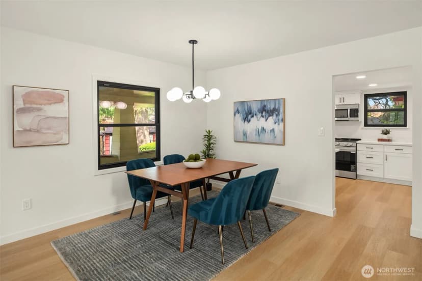 Property photo for 11726 10th Avenue S, Seattle photo 7