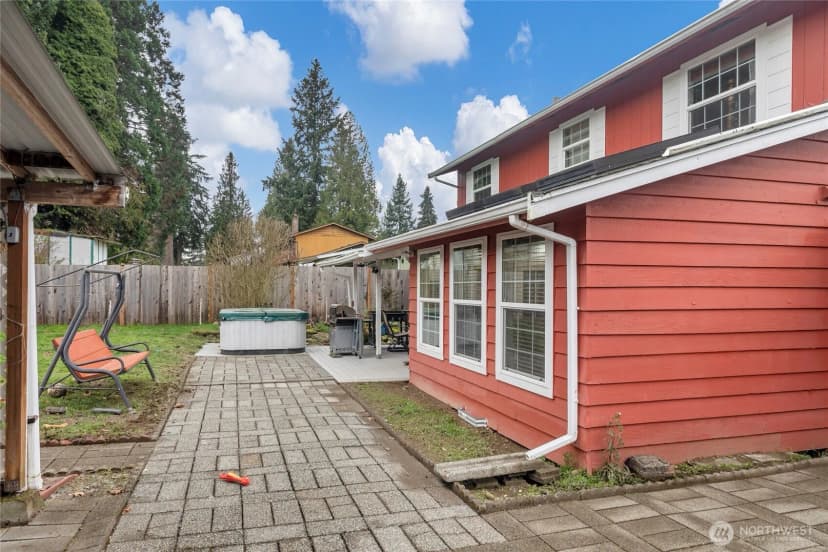 Property photo for 28461 26th Avenue S, Federal Way photo 25