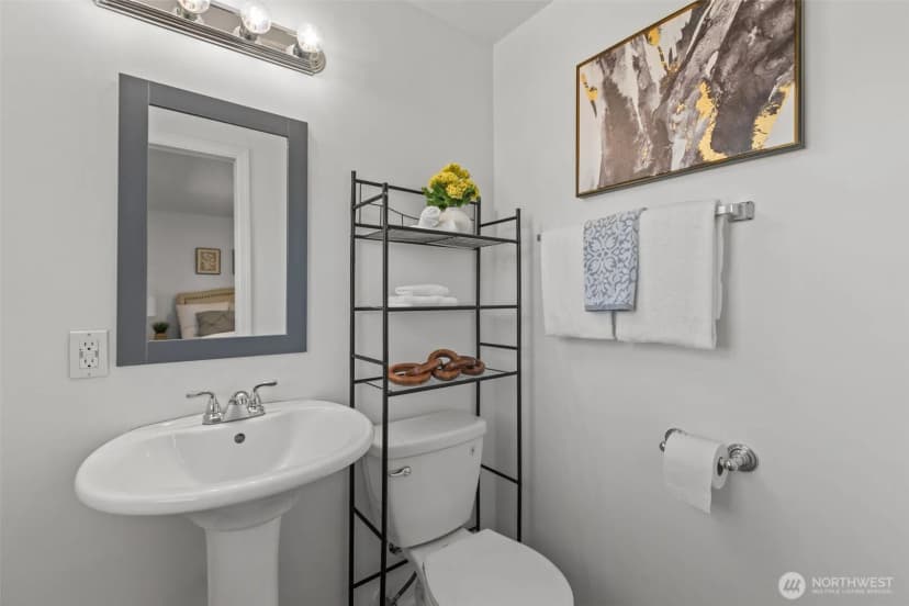 Property photo for 24527 36th Avenue S, Kent photo 16