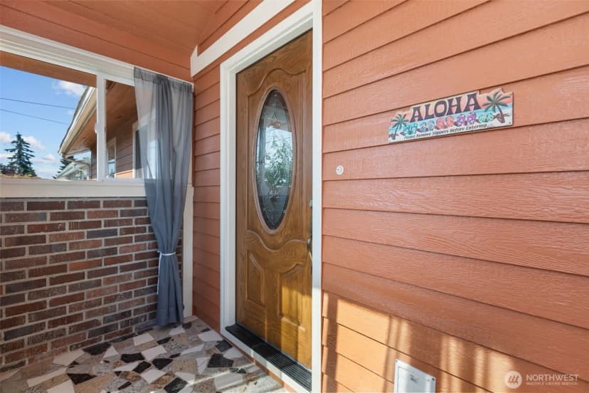Property photo for 24527 36th Avenue S, Kent photo 2
