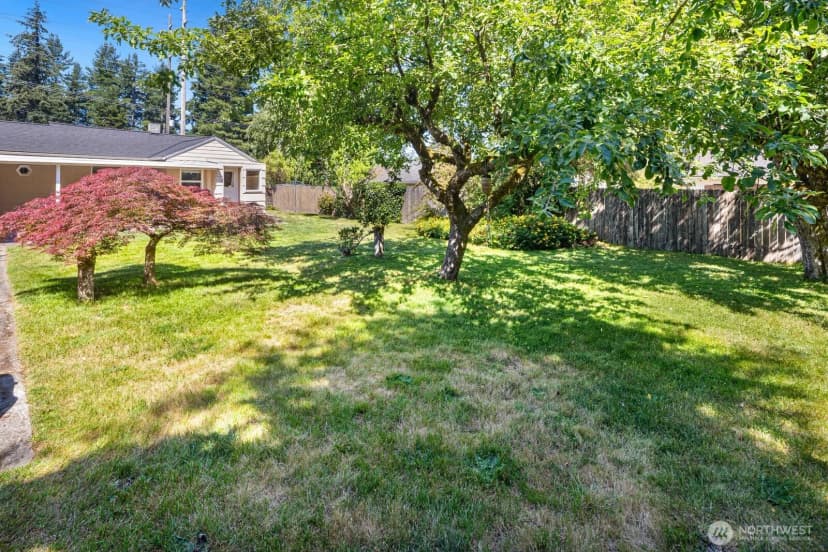 Property photo for 17904 8th Avenue Ne, Shoreline photo 23