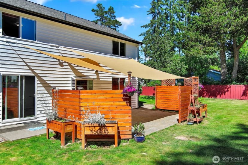 Property photo for 122 Bellflower Road, Bothell photo 25