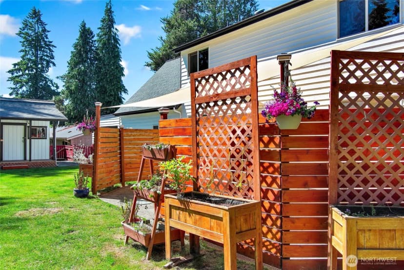 Property photo for 122 Bellflower Road, Bothell photo 24