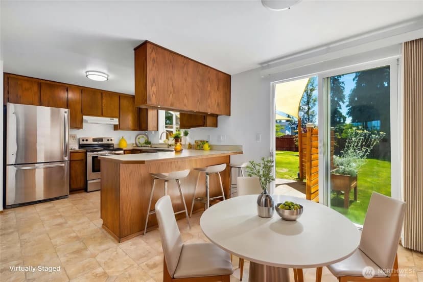 Property photo for 122 Bellflower Road, Bothell photo 8