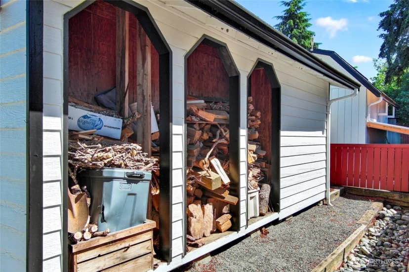 Property photo for 122 Bellflower Road, Bothell photo 28
