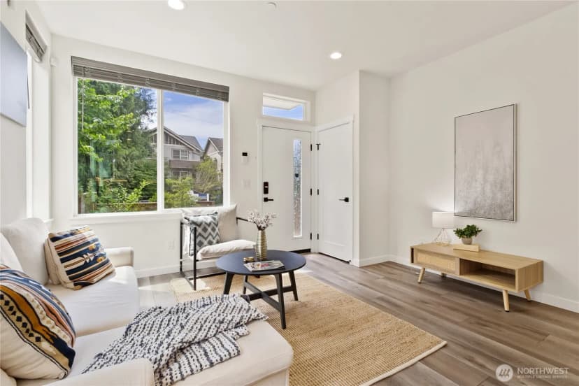 Property photo for 10306 Midvale Avenue N #a, Seattle photo 6