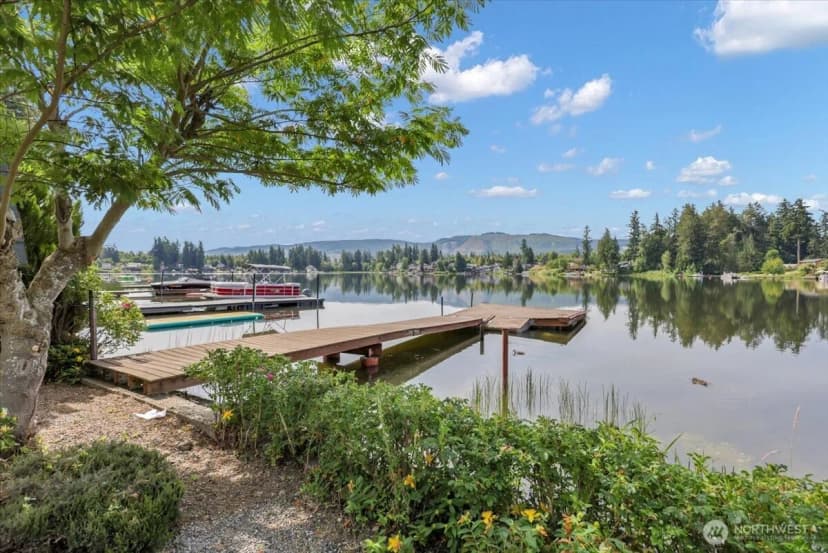 Property photo for 17049 Lake Point Drive Se, Yelm photo 24