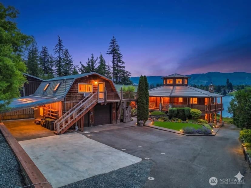 Property photo for 17049 Lake Point Drive Se, Yelm