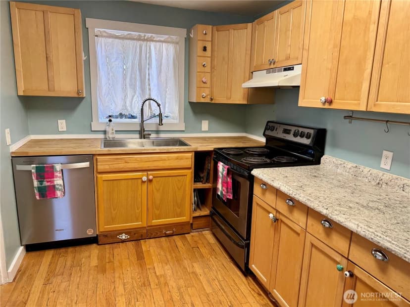 Property photo for 5005 N 30th Street, Tacoma photo 10