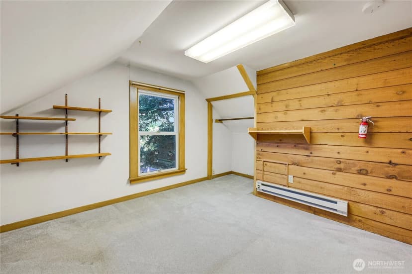 Property photo for 911 Tyler Street, Port Townsend photo 30
