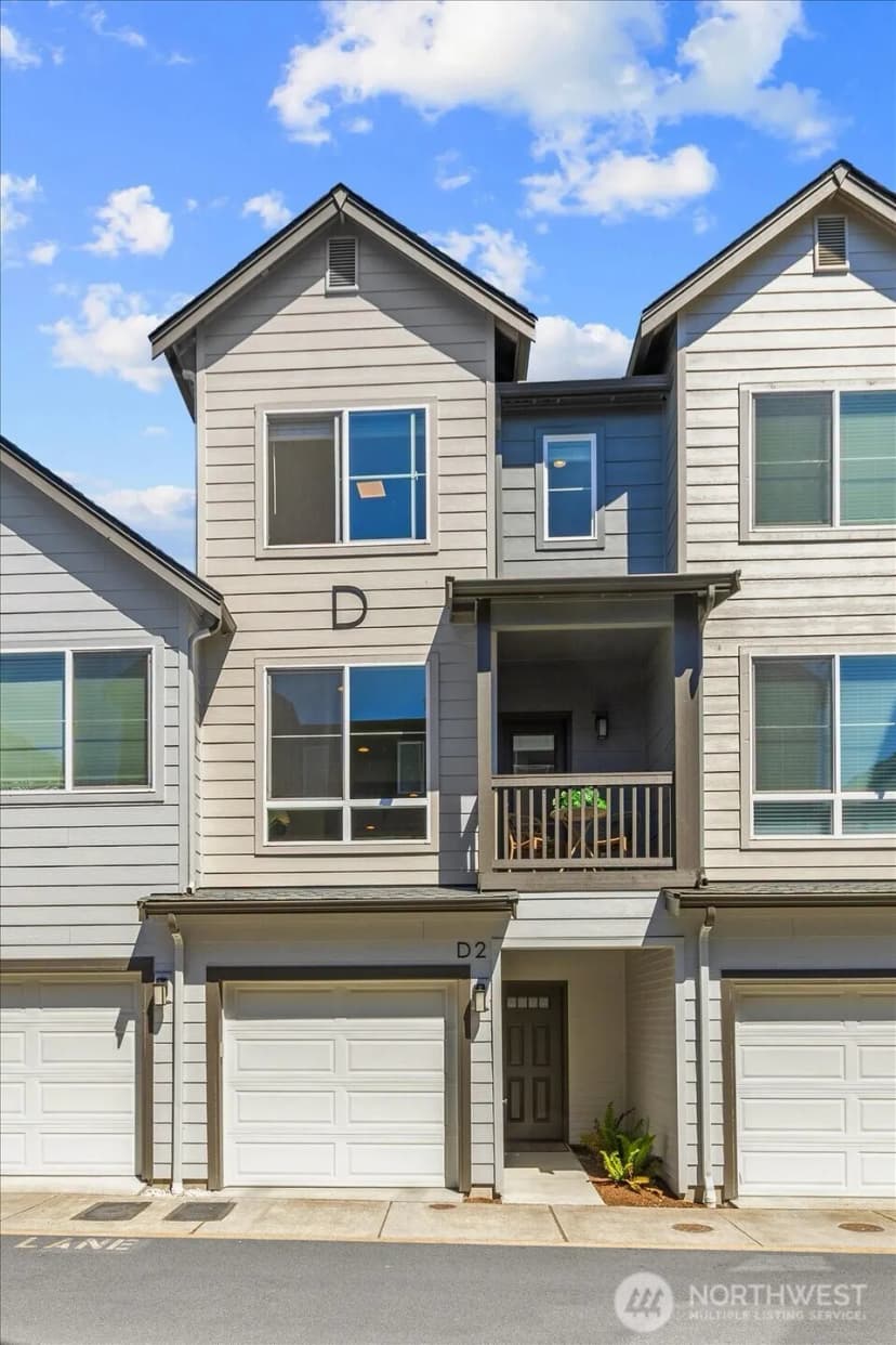 Property photo for 312 164th Street Sw #d2, Lynnwood photo 2