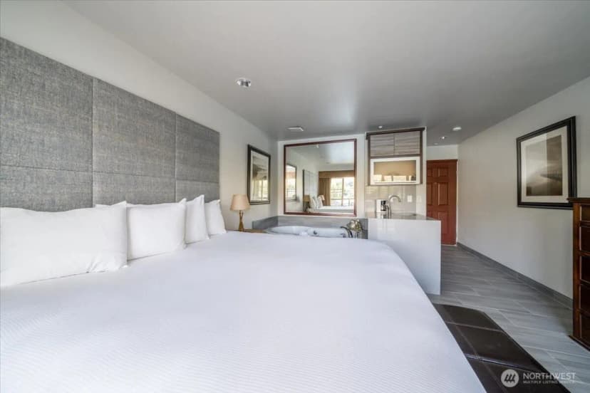 Property photo for 322 W Woodin Avenue #721, Chelan photo 6