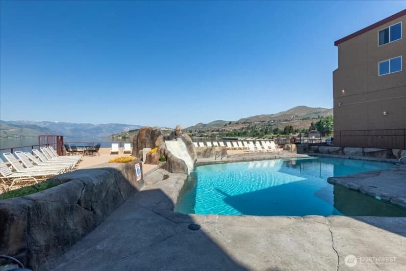 Property photo for 322 W Woodin Avenue #721, Chelan photo 19