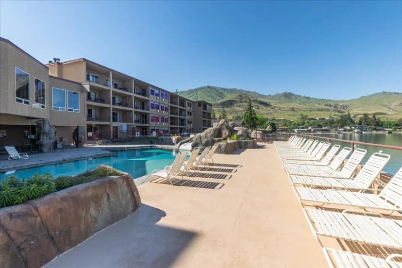 Property photo for 322 W Woodin Avenue #721, Chelan photo 16