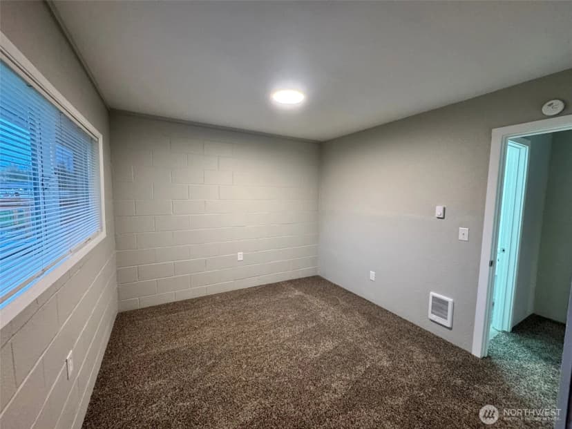 Property photo for 124 Mitchell Street, Sumas photo 8