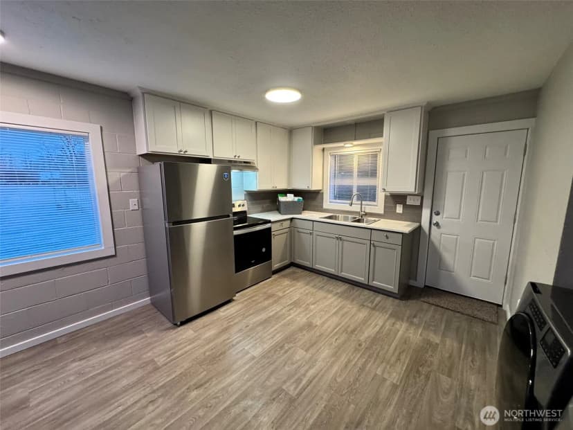 Property photo for 124 Mitchell Street, Sumas photo 6
