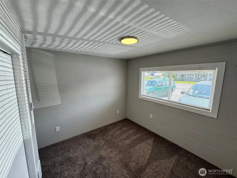 Property photo for 124 Mitchell Street, Sumas photo 23