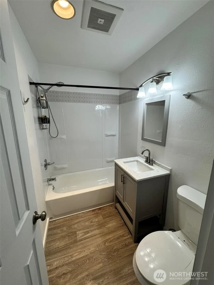Property photo for 124 Mitchell Street, Sumas photo 28
