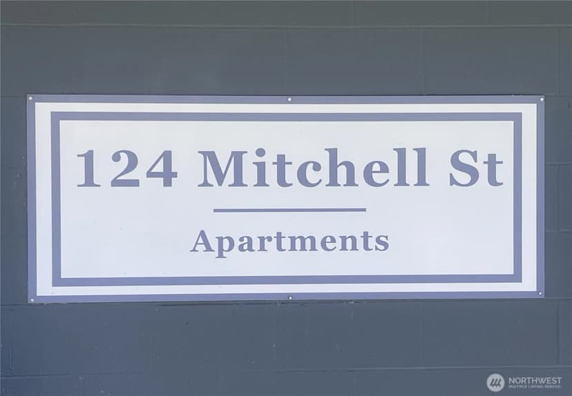 Property photo for 124 Mitchell Street, Sumas photo 2