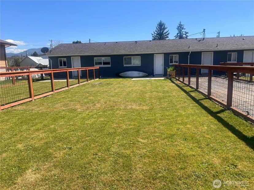 Property photo for 124 Mitchell Street, Sumas photo 31